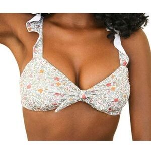 Dippin’ Daisy’s Bikini Top